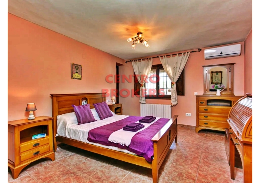 Rustykalna willa z basenem w Javea